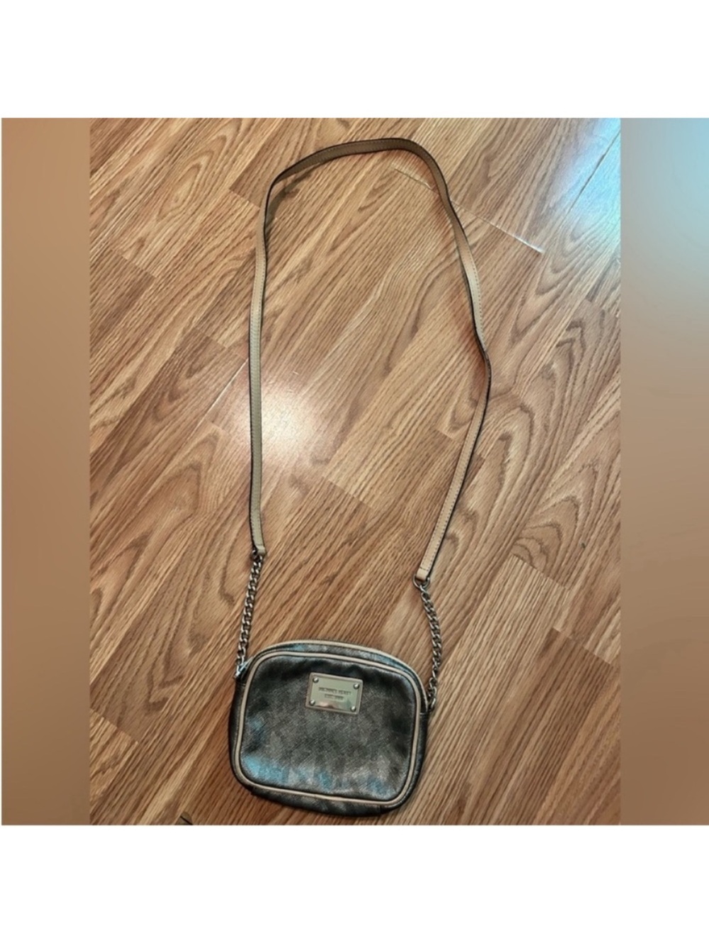 Michael kors Silver/tan crossbody